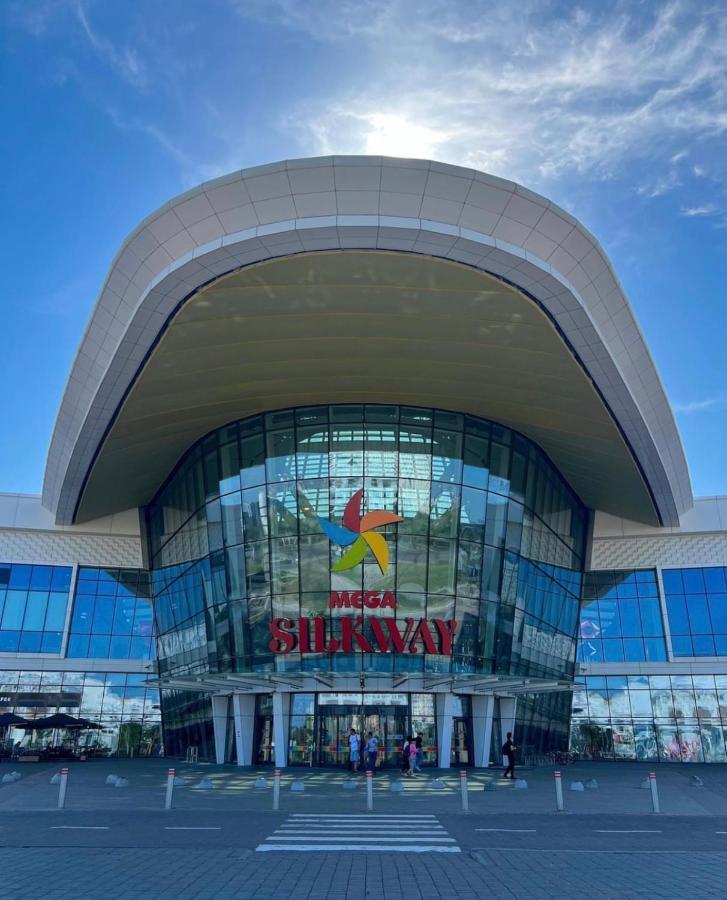 Apartamento Уютная Квартира На Expo-Smart Замок Astaná Exterior foto