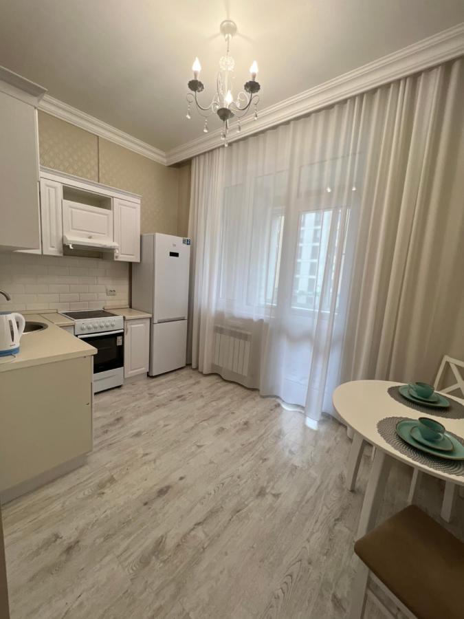Apartamento Уютная Квартира На Expo-Smart Замок Astaná Exterior foto