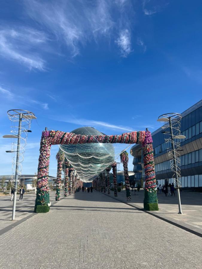 Apartamento Уютная Квартира На Expo-Smart Замок Astaná Exterior foto
